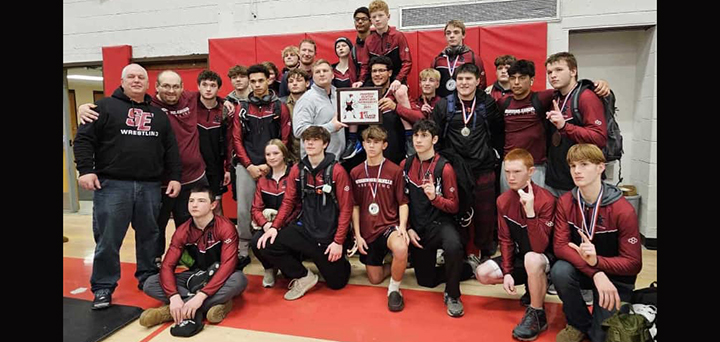 S-E Wrestlers Win Penfield Tournament